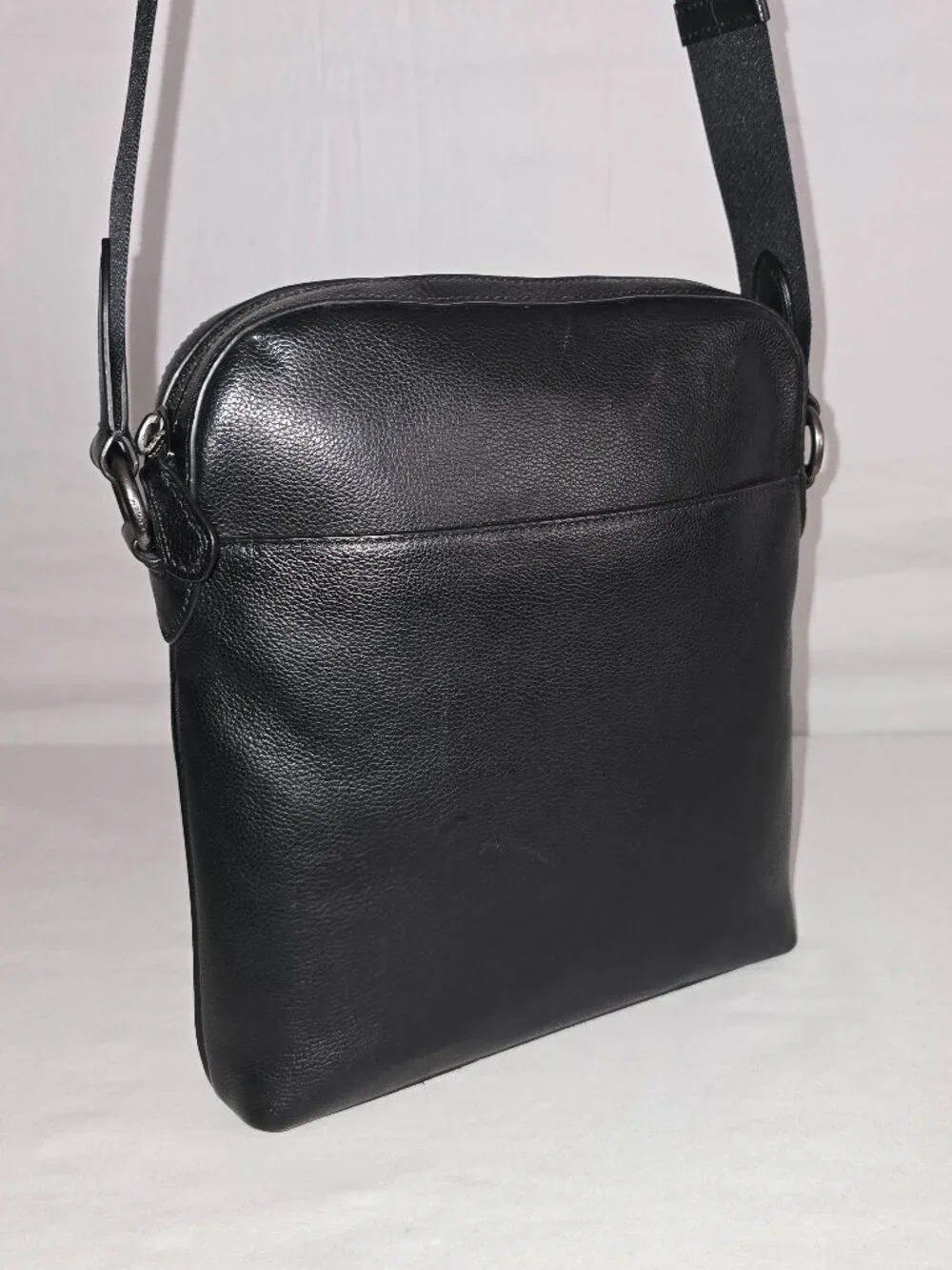 Coach Houston Men's Black Pebbled Leather Crossbody Flight Bag F68014